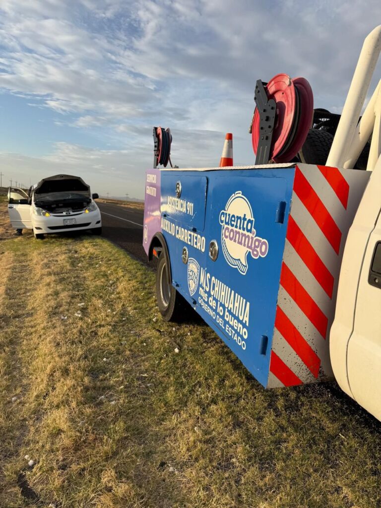 Realiza SCOP 50 auxilios carreteros durante el periodo vacacional