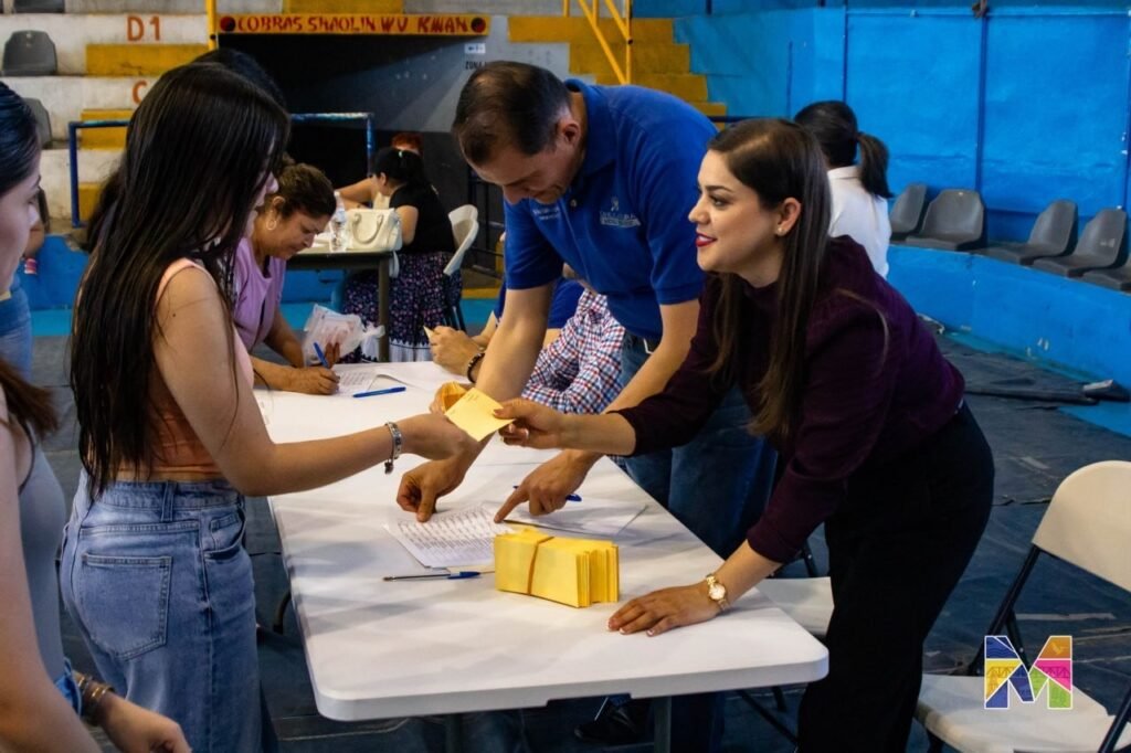 Abre Meoqui convocatoria de Becas Universitarias