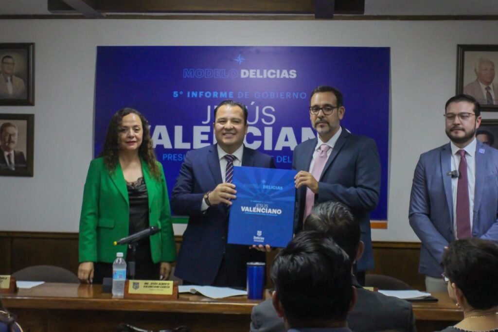 Entrega Jesús Valenciano Informe de Gobierno con obras, seguridad y desarrollo para Delicias