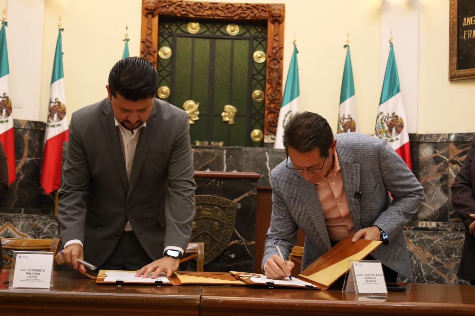 Firma Secretaría de Hacienda convenio de coordinación con Pensiones Civiles del Estado de Chihuahua