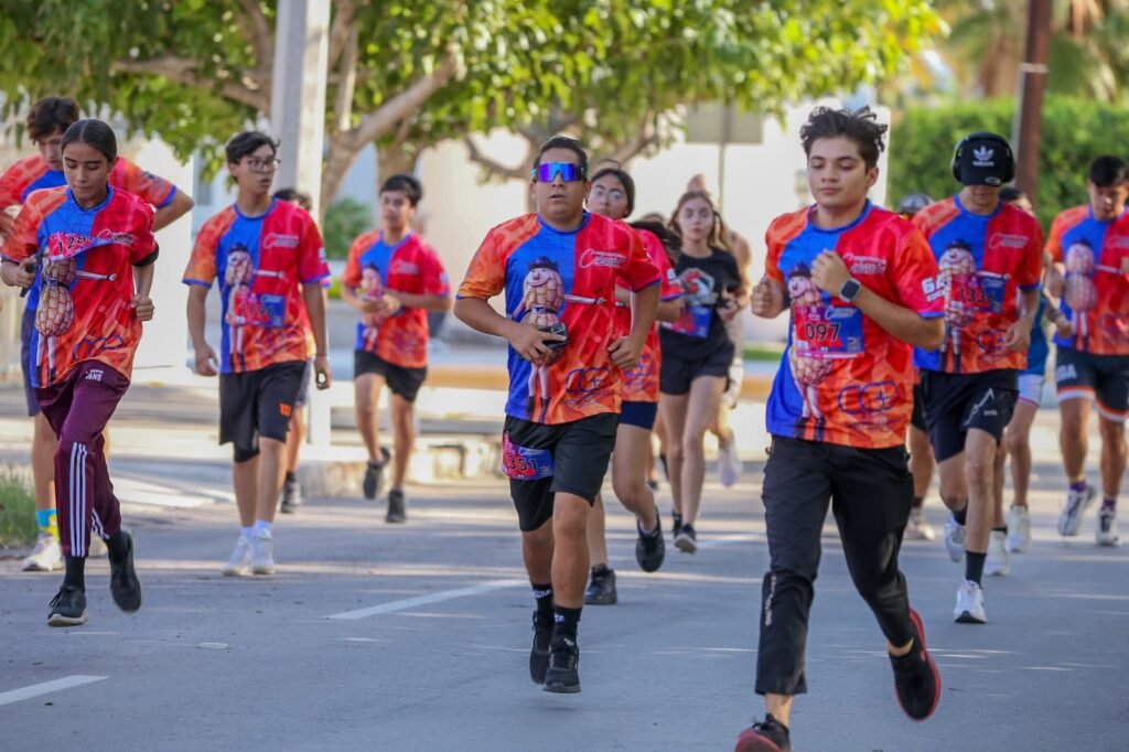 Destaca Jesús Valenciano la participación de más de 3 mil 500 corredores